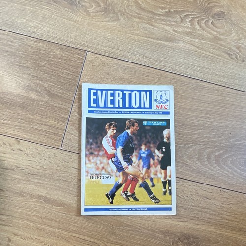 Everton aston villa football - v,